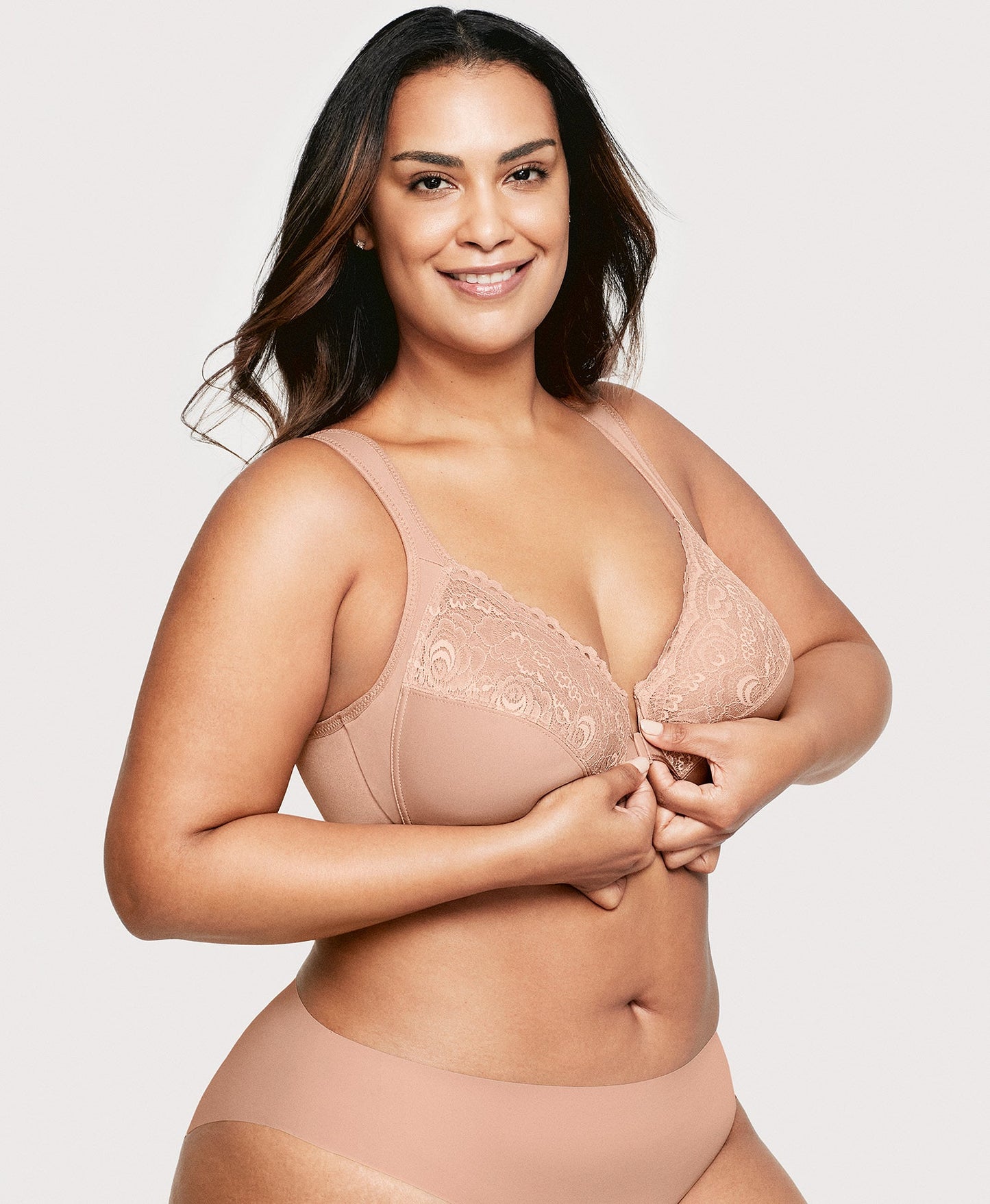 Front-Closure WonderWire Bra Cappuccino