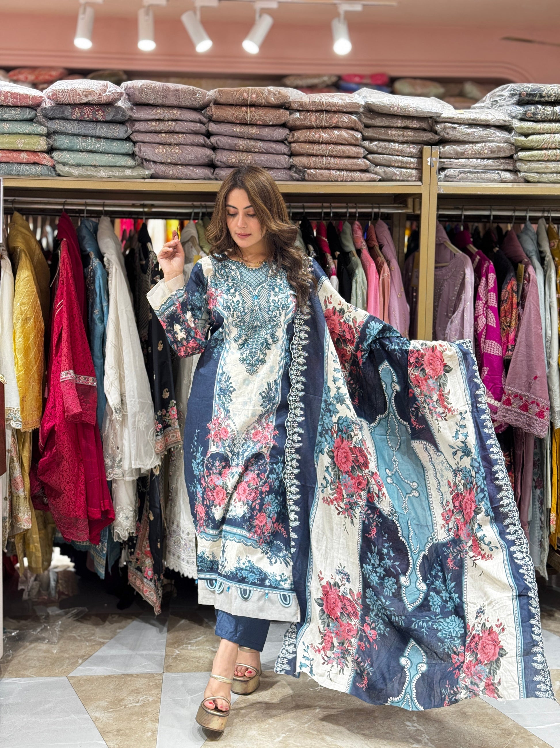 Zoya noor suit - Pakistani lawn cotton