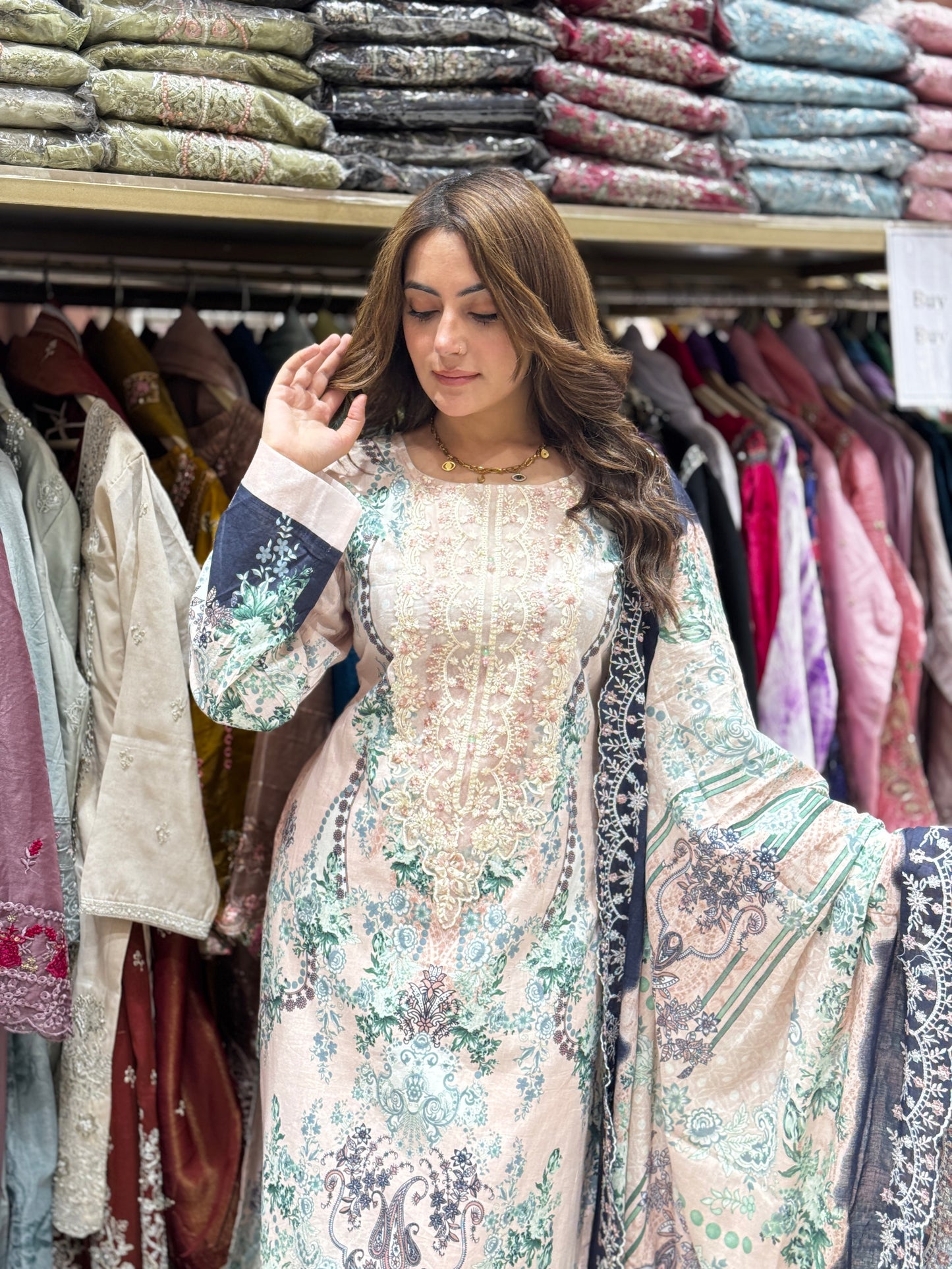 Hoor elegance suit - Pakistani lawn cotton