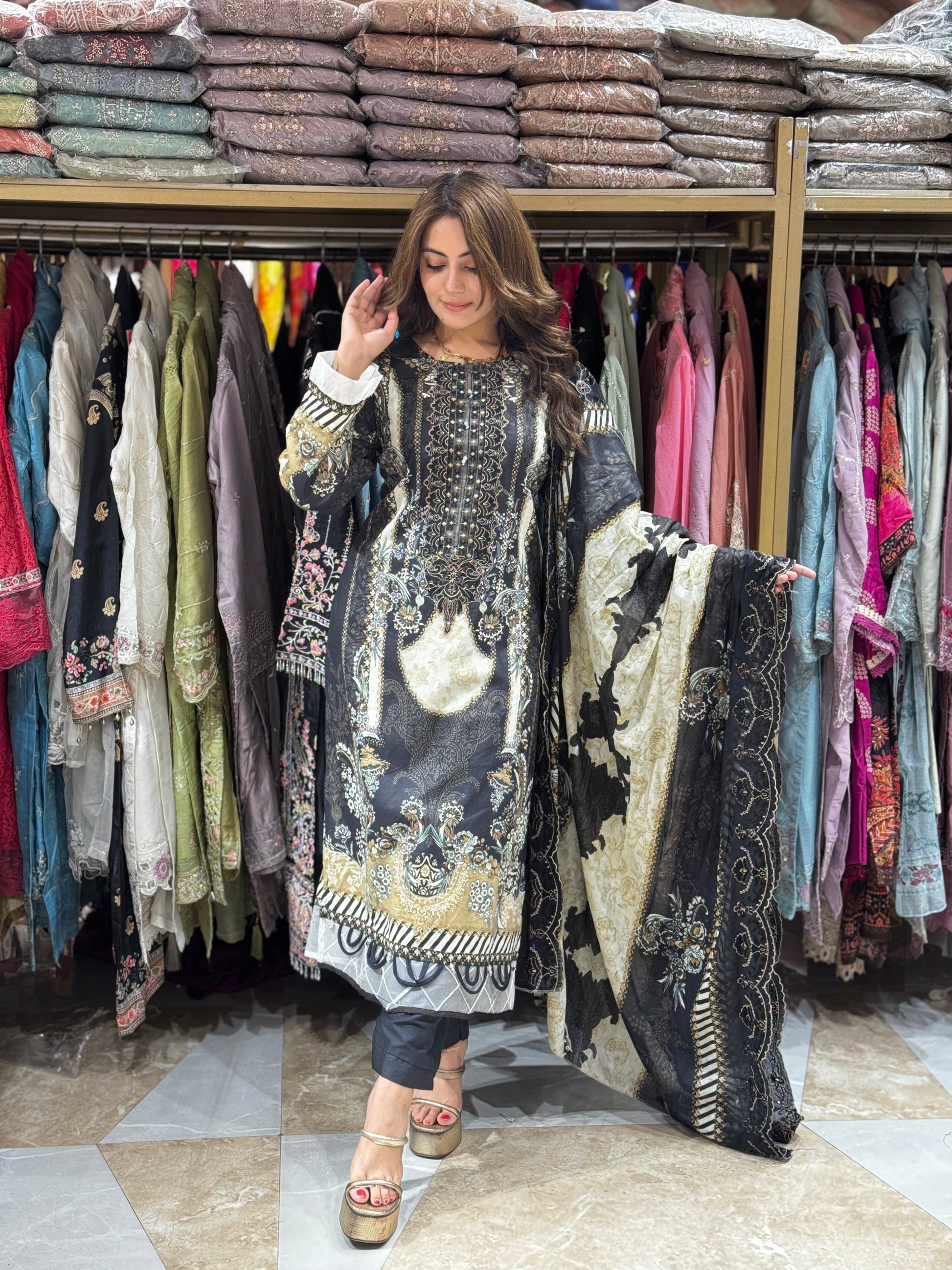 Rukhsar Radiance suit - Pakistani lawn cotton