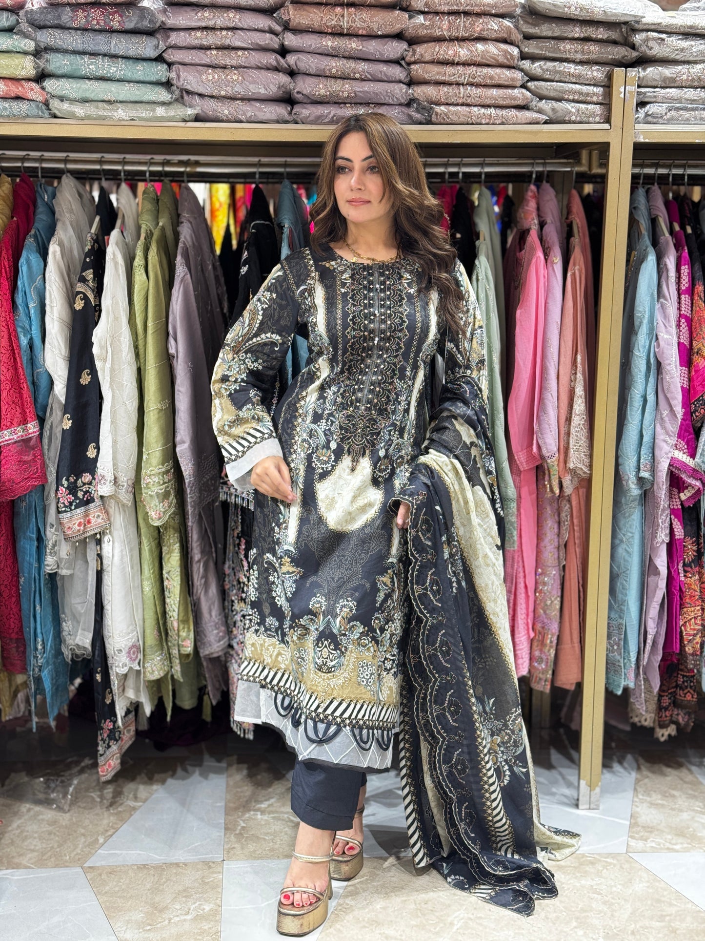 Rukhsar Radiance suit - Pakistani lawn cotton